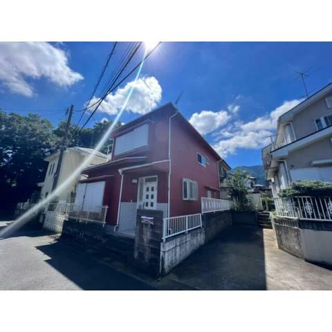 神奈川県愛甲郡愛川町半原の戸建賃貸