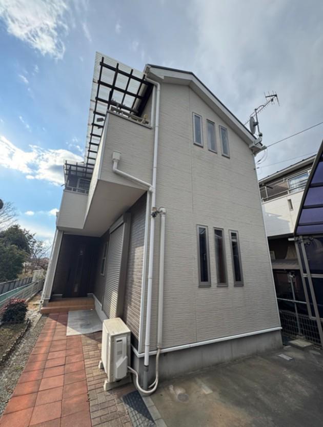 神奈川県横浜市戸塚区 2階建 築13年