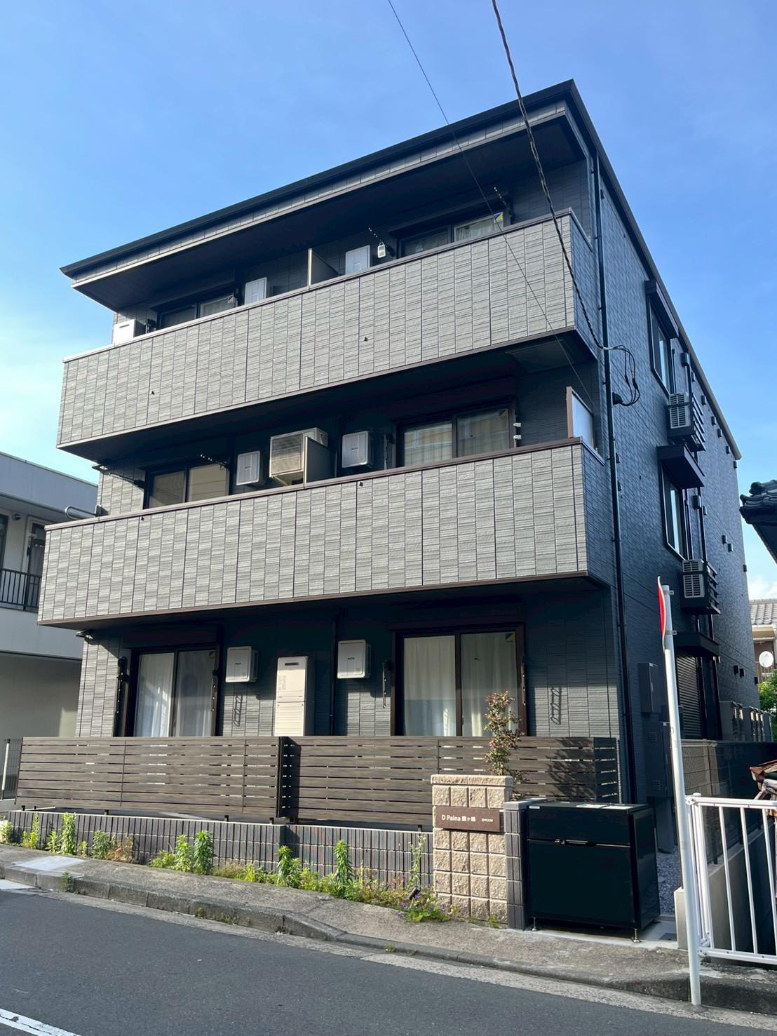 D PAINA 鶴ヶ峰