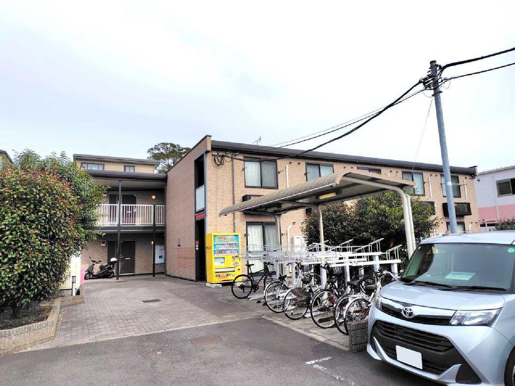 レオパレスリバーサイド コート