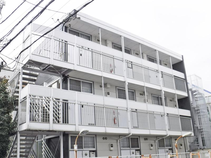 レオパレスチェリー