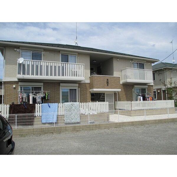 神奈川県平塚市東八幡2丁目の建物