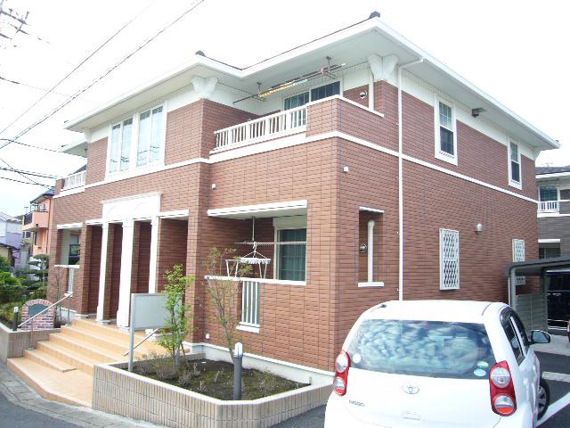 神奈川県横浜市栄区 2階建 築14年