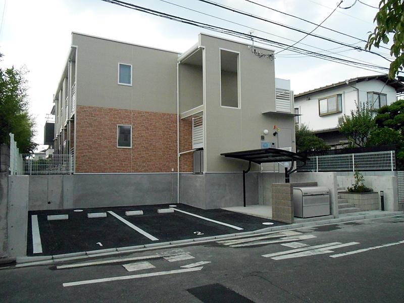 レオネクストフォーレスト