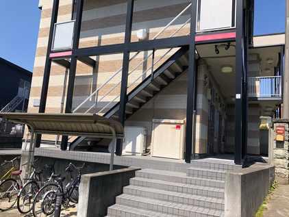 レオパレスBLOOM