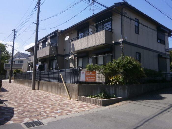 グリューネ・ヴィント(2DK/2階)