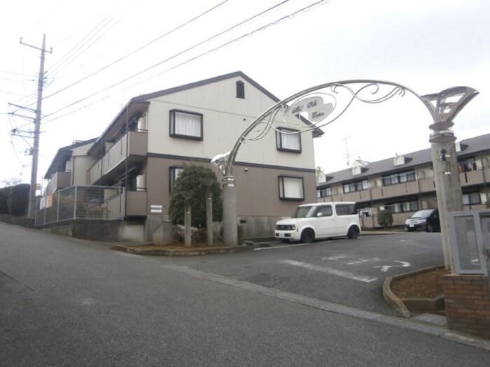 ヒルサイドタウンAB