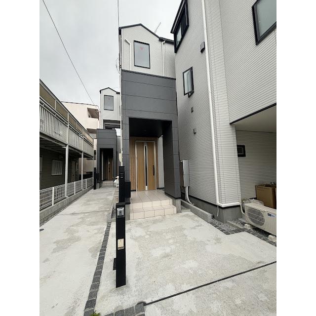 神奈川県座間市 3階建 築2年