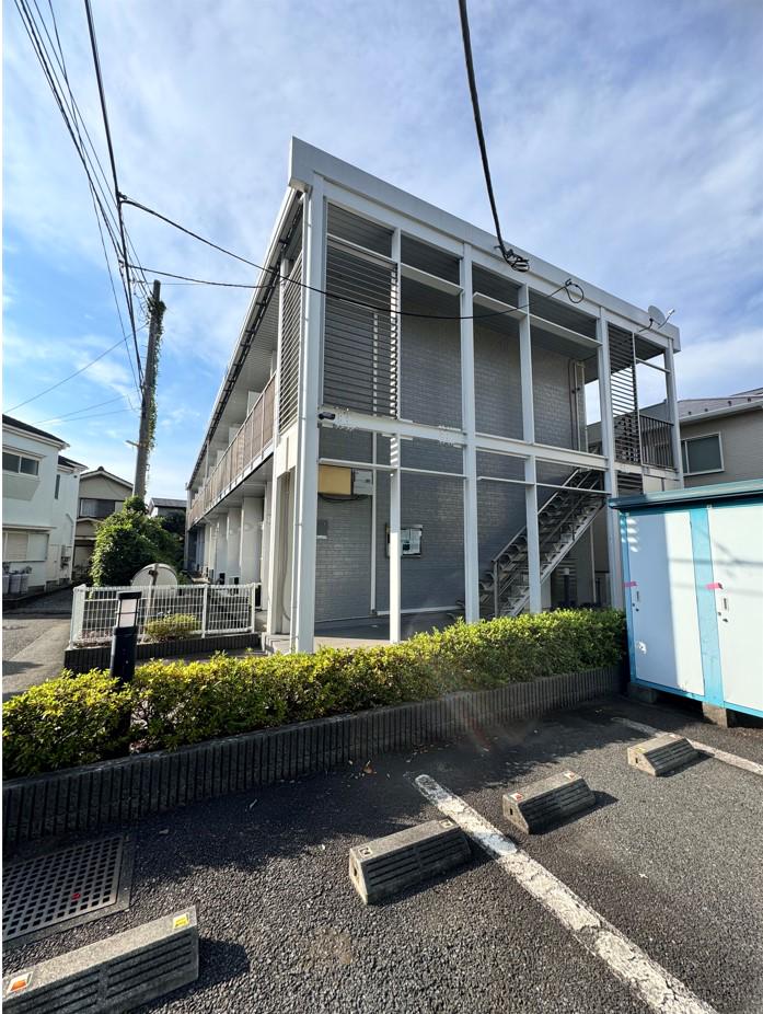 レオパレス鶴園