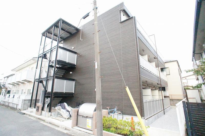 リブリ・トルナーレ座間