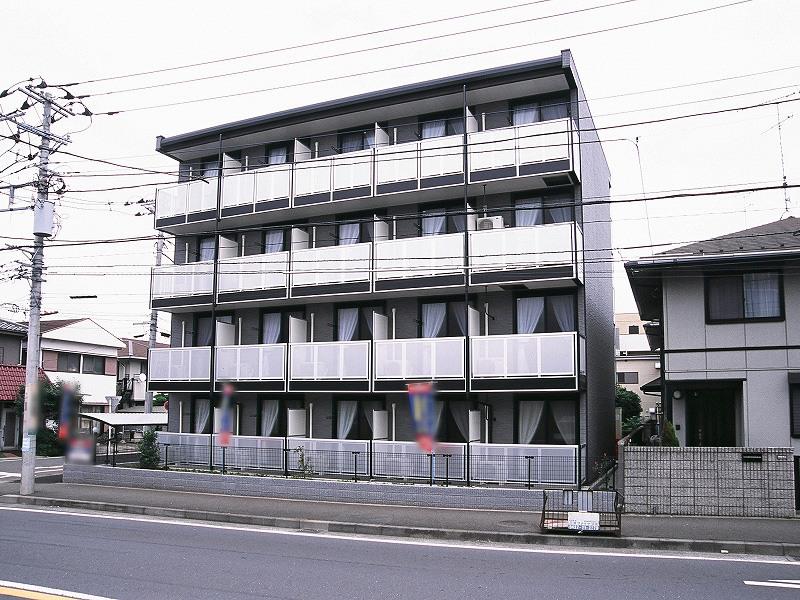 レオパレス氷川