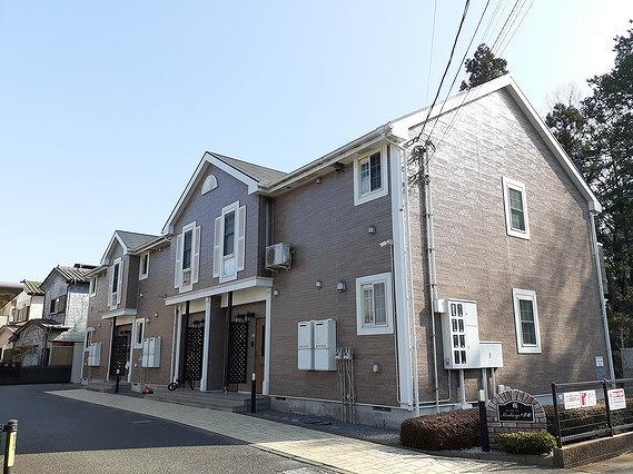 モンラルジュ8番館