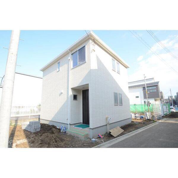 神奈川県川崎市宮前区 2階建 築6年