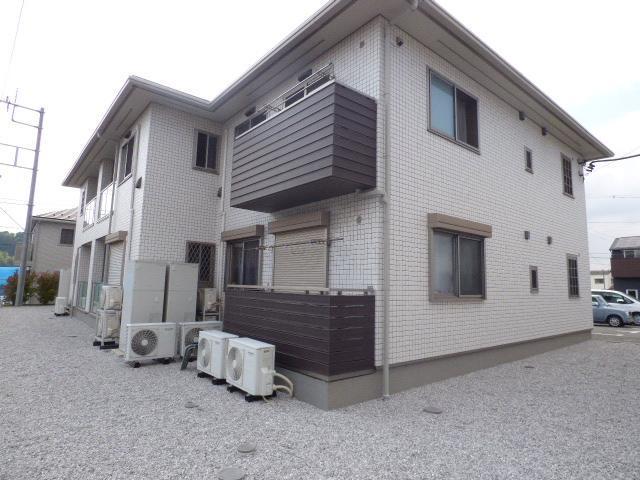 オーチャード・アパートメントB