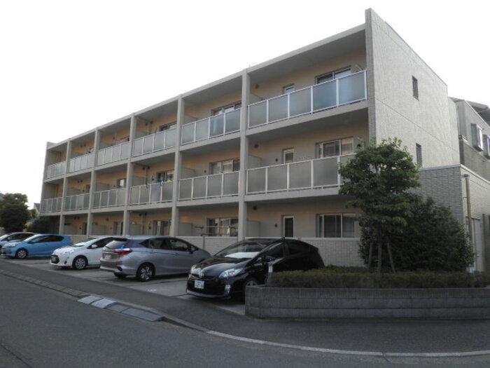 アイリスコート七右衛門