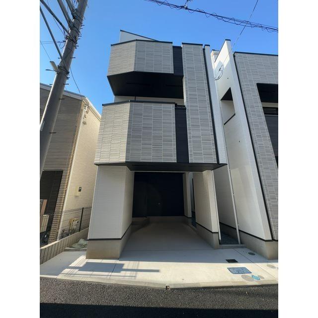 京浜急行電鉄本線 鶴見市場駅 徒歩3分  築4年(2SLDK)