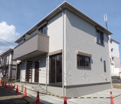小田急電鉄小田原線 伊勢原駅 徒歩19分  築10年