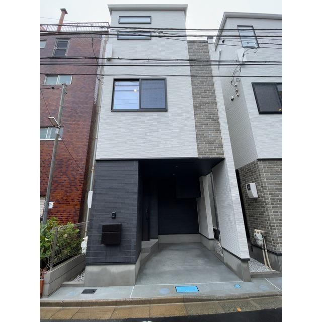 京浜東北・根岸線 川崎駅 徒歩13分 3階建 築4年