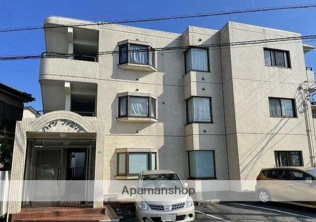 ハイツファミリエ