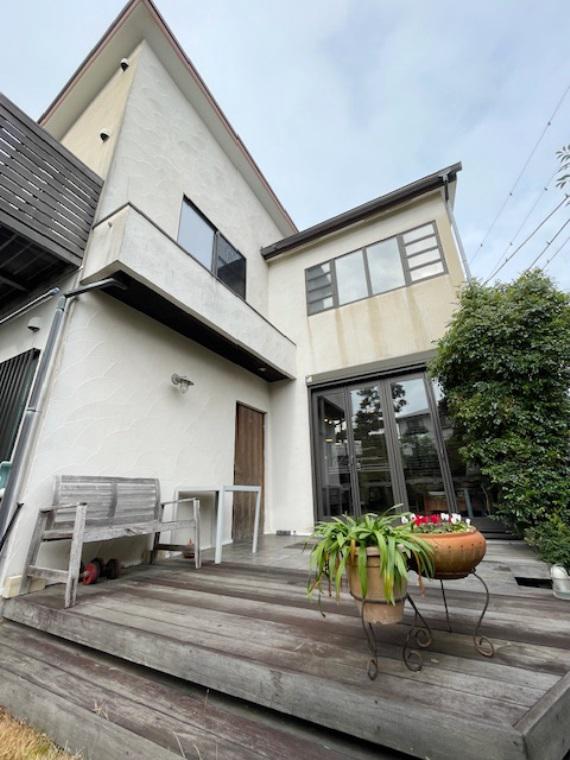 神奈川県茅ヶ崎市 2階建 築18年