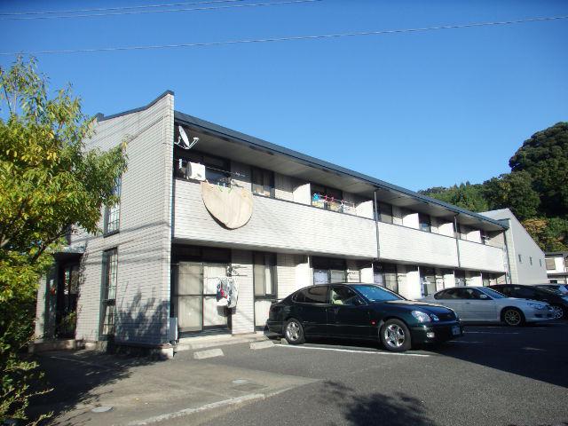 レオパレスカメリア弐番館