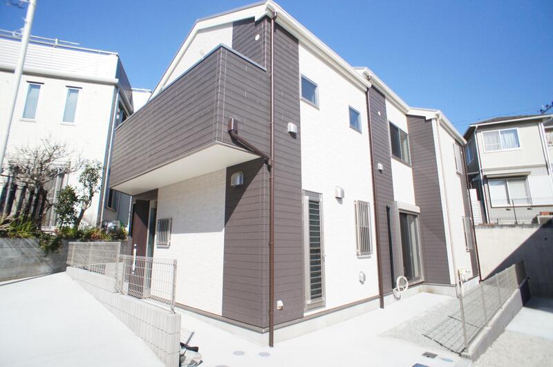 神奈川県横浜市緑区西八朔町の戸建賃貸