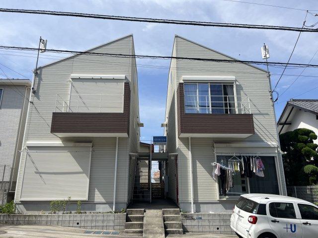 神奈川県横浜市金沢区六浦南2丁目の建物