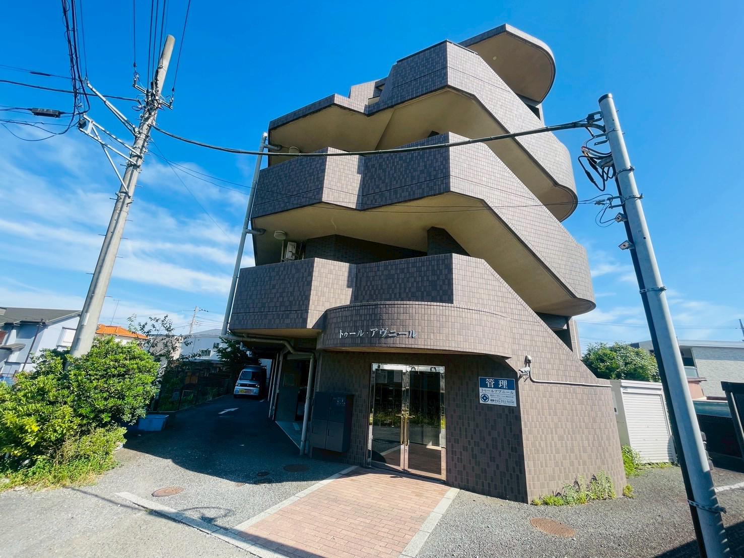 トゥールアブニール