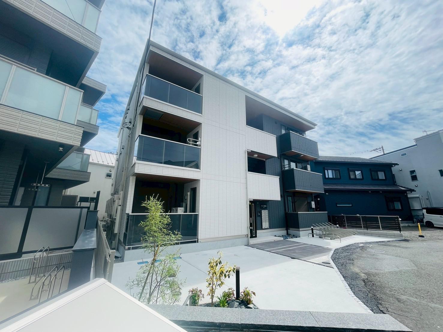 グリシーナ鵠沼石上