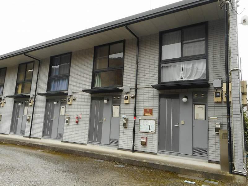 レオパレス神山