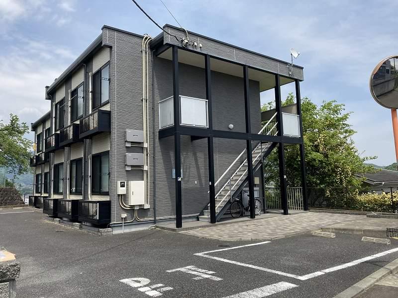 レオパレスパノラマハイツ八幡山