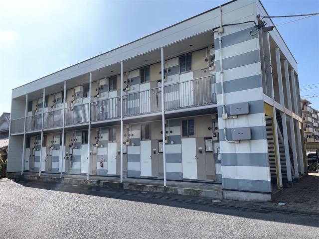 レオパレスウィン