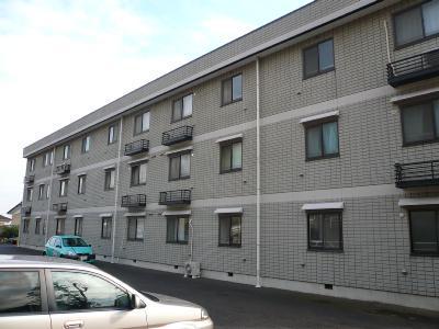 神奈川県厚木市船子の建物