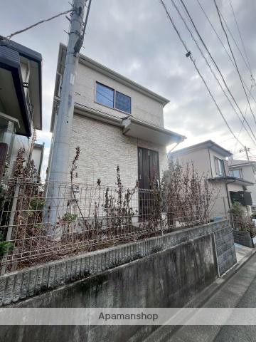神奈川県藤沢市 2階建 築9年