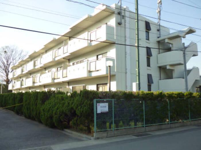 ハイツ飯泉 B棟