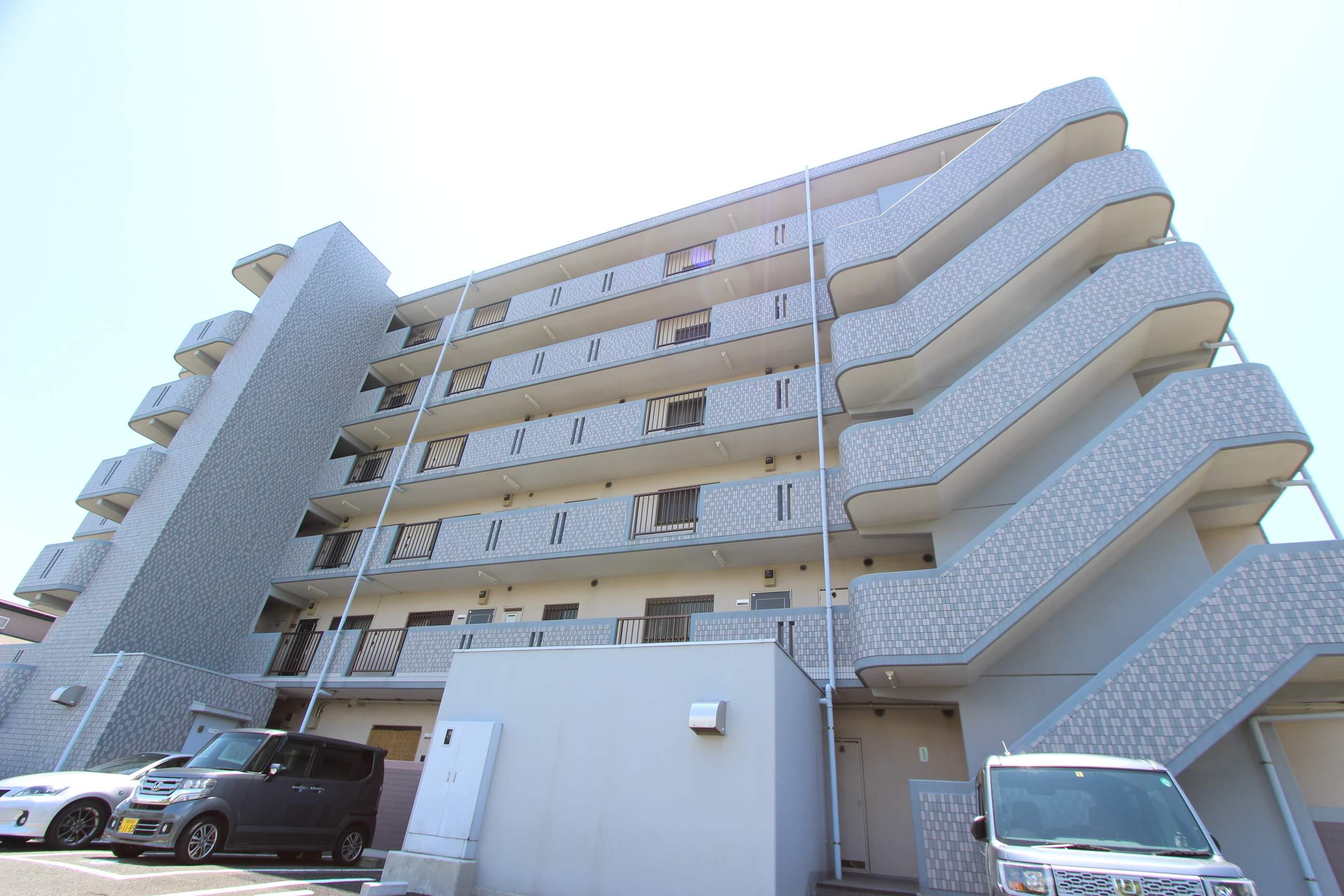 グランシャリオ