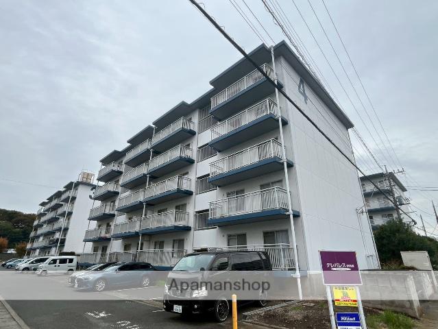 テレパレス伊勢原 4号棟