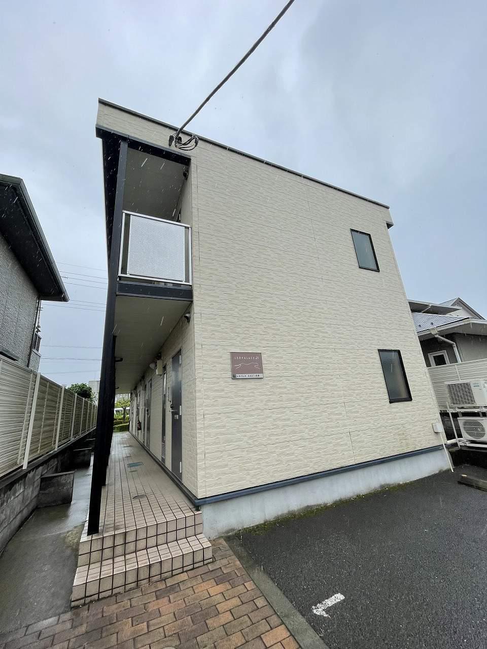 レオパレスイースト成瀬