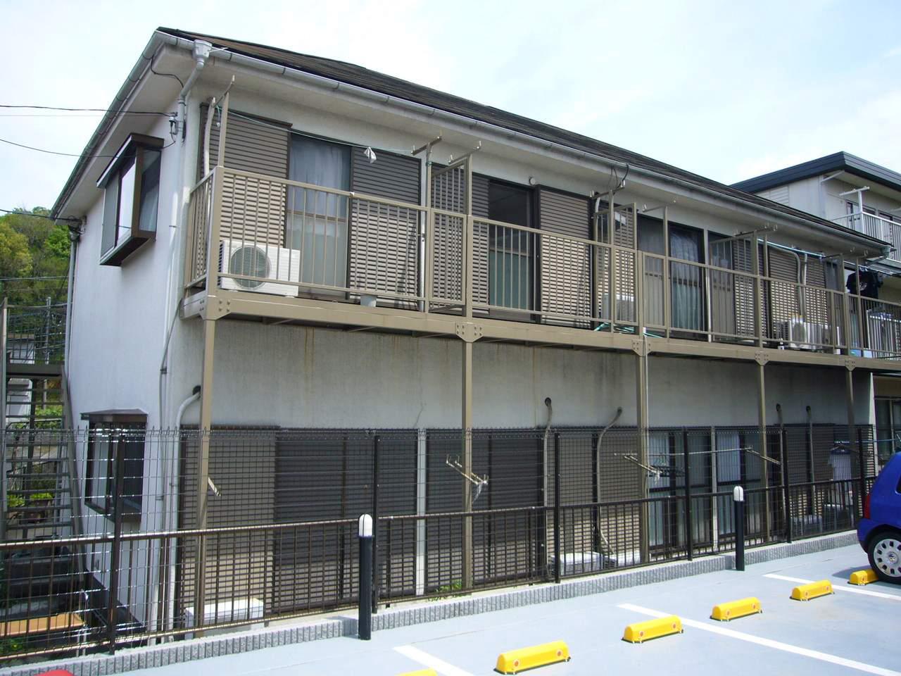 ジュネス・ハッピィ