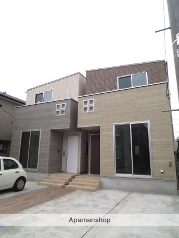 新潟県新潟市西区 2階建 築11年