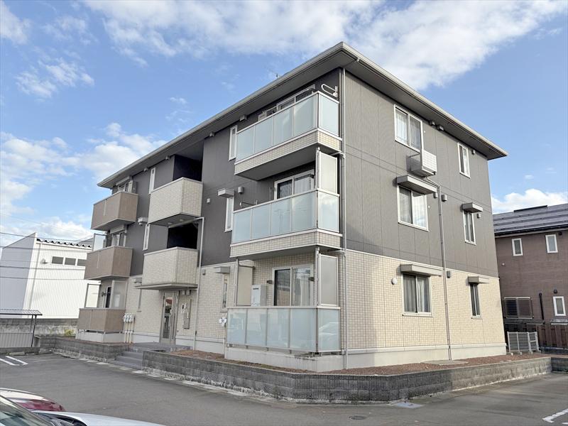 信越本線 長岡駅 徒歩24分  築11年(1LDK/1階)