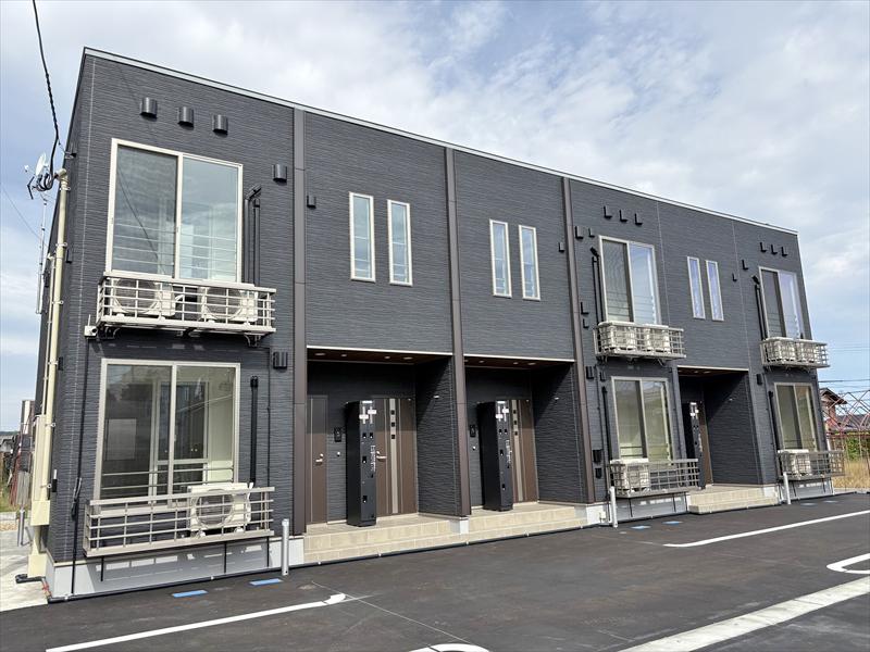 ヒカルサ長岡関原Ⅱ(1LDK/1階)