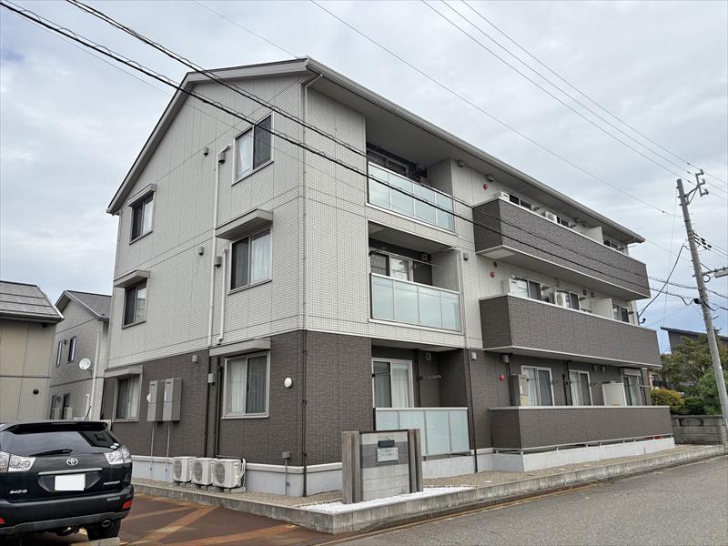 グランデ西千手