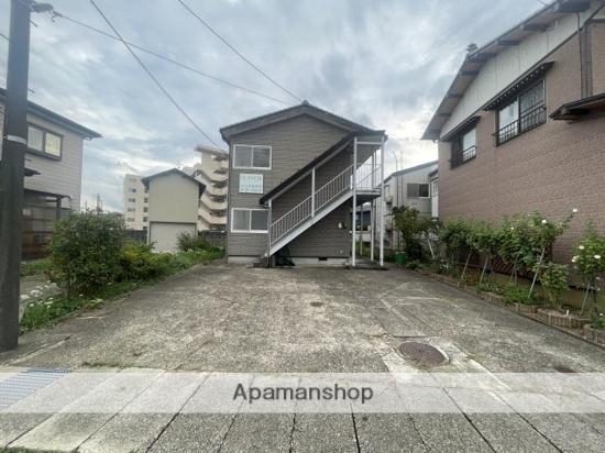 パレスウエスト