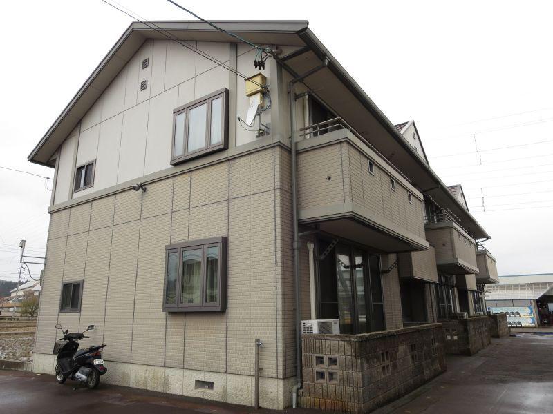 ラルジュ・リヴィエール(2DK/1階)