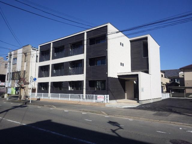 ジュネス・M