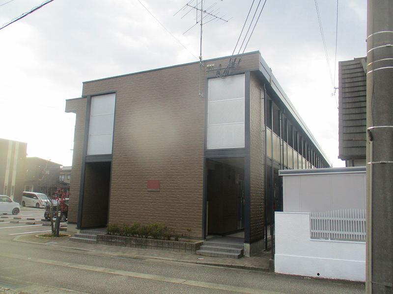 レオパレス犬島