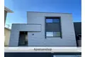 富山県富山市奥井町の建物
