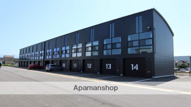 GARAGE LABO S.M.C.242