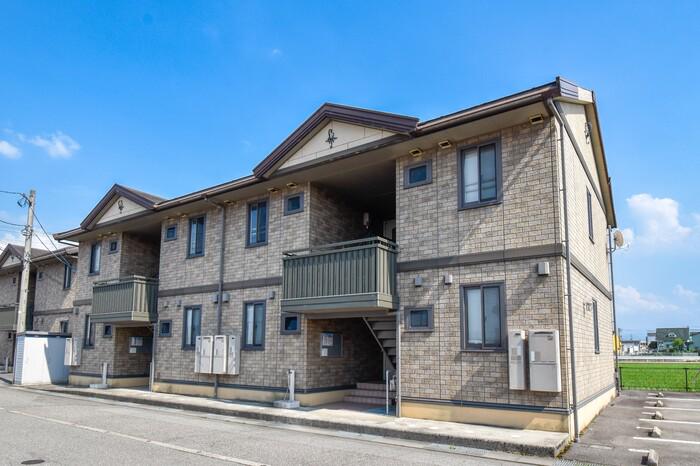 ウィルモア上飯野 A棟